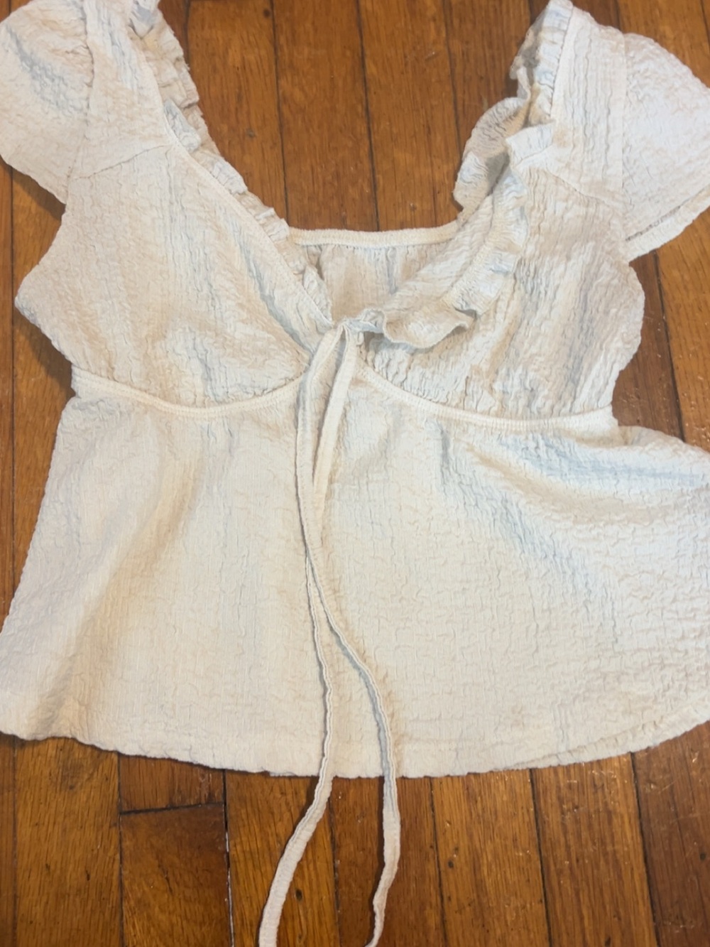 SHEIN Cream Ruffle Tie-Front Short Sleeve Top